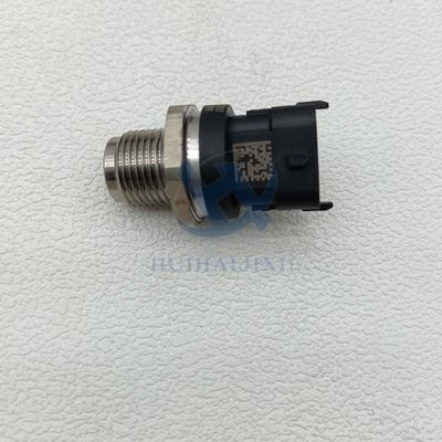 0281002937 Common Rail Pressure Sensor for VOLVO EC210 Fuel Pressure Sensor