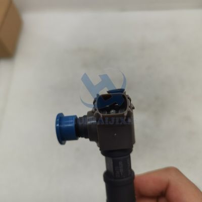 Common Rail Diesel Fuel Injector Nozzle 23670-0E020 for Toyota 2.4L 2.4 2GD Injector