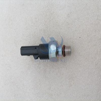 Oil Pressure Switch 4076930 6744-81-4010 for QSB6.7 QSB3.3 PC200-8 PC240-8