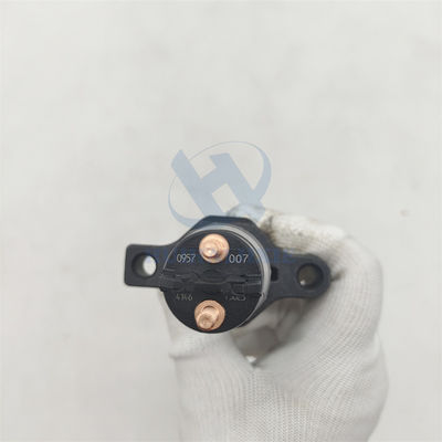 Diesel Fuel Injection Pump Parts 0445120007 Common Rail Fuel Injector Assy 4B 3.9L Engine Fuel Injector