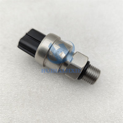 Oil Pressure Sensor Pressure Switch KM15-P04  KM15P04 for SH200 SH200 SH210 SH240 SH250 Low Pressure Sensor